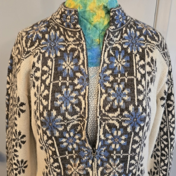 Intiwara 100% Alpaca Wool Sweater. Size L - Picture 8 of 11